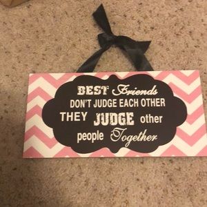 Decorative best friends sign